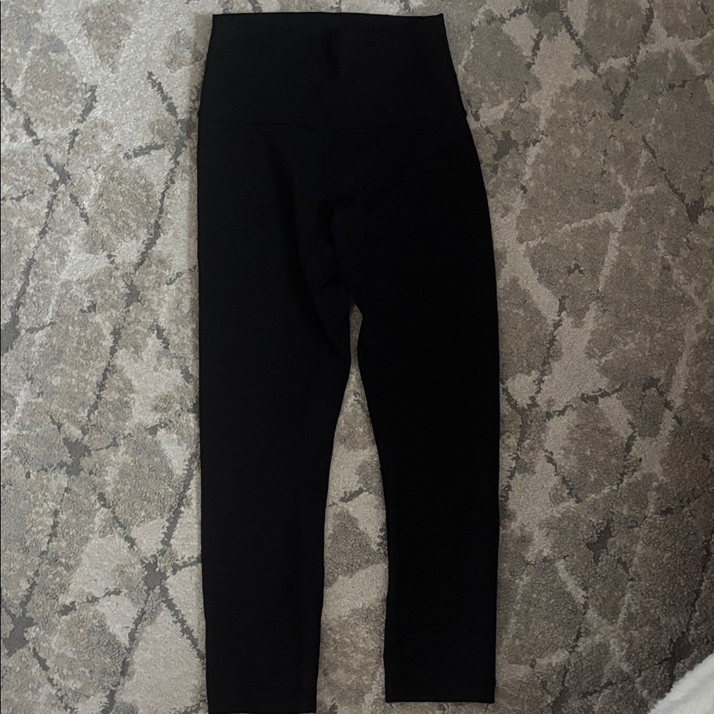 Lululemon Athletica Black Cropped 23’ High-Waisted Leggings